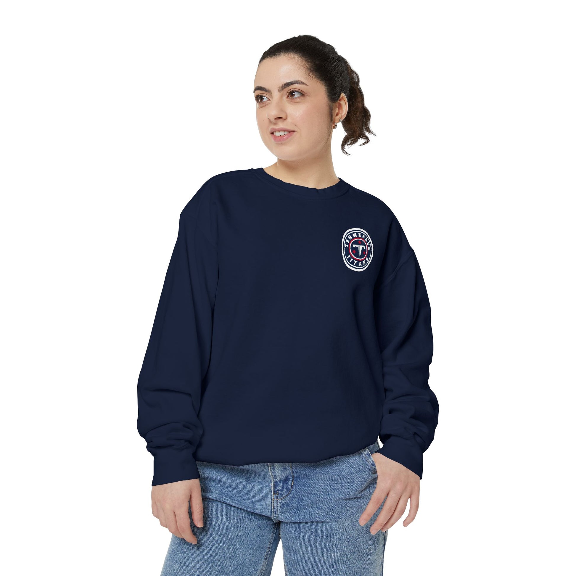 DC Titans Graphic Unisex Sweatshirt, Cozy Sweatshirt for Fans, Perfect Gift for Birthdays, Comfy Spring Fashion, Casual Layering Piece