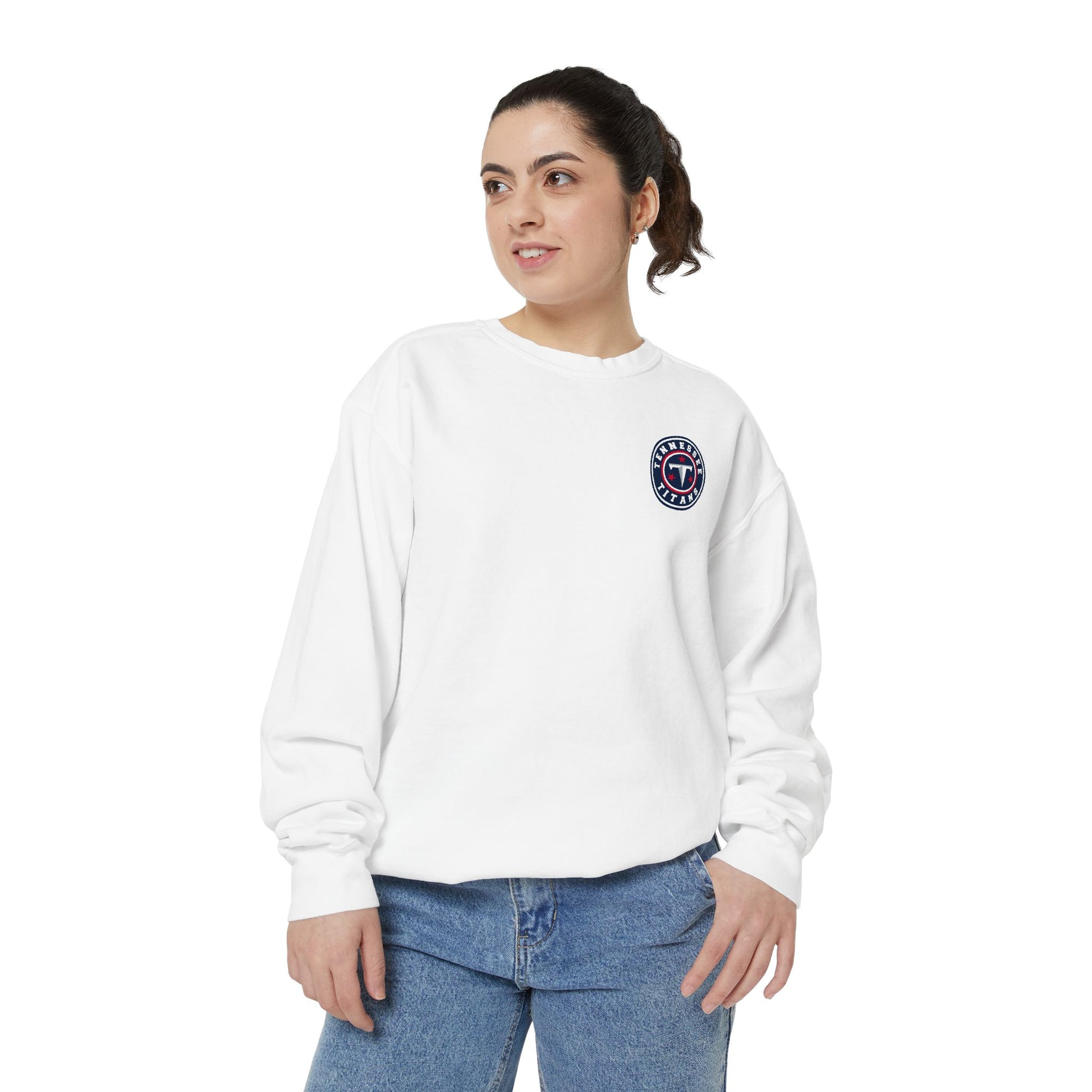 DC Titans Graphic Unisex Sweatshirt, Cozy Sweatshirt for Fans, Perfect Gift for Birthdays, Comfy Spring Fashion, Casual Layering Piece